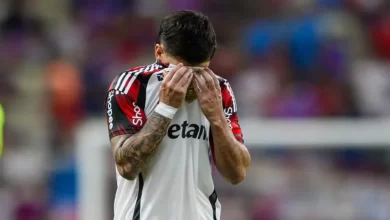 Abel festeja 'deslize' e recebe Leonardo Jardim a poder descolar no topo