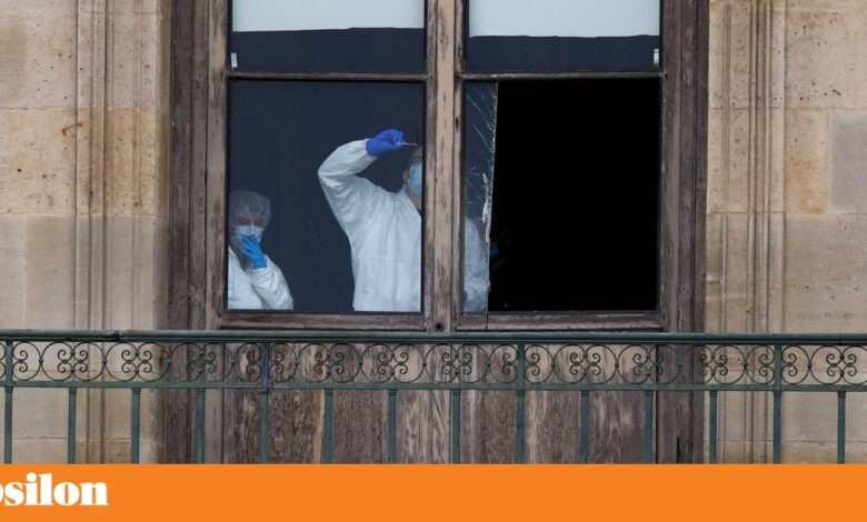 As oito peças roubadas do Louvre e a coroa que os ladrões deixaram cair