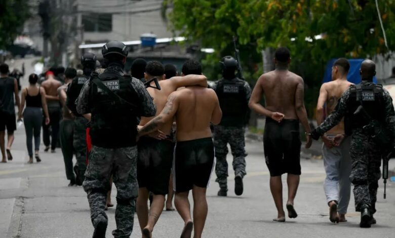 Brasil: Sobe para 121, o número de mortos em megaoperação no Rio de Janeiro