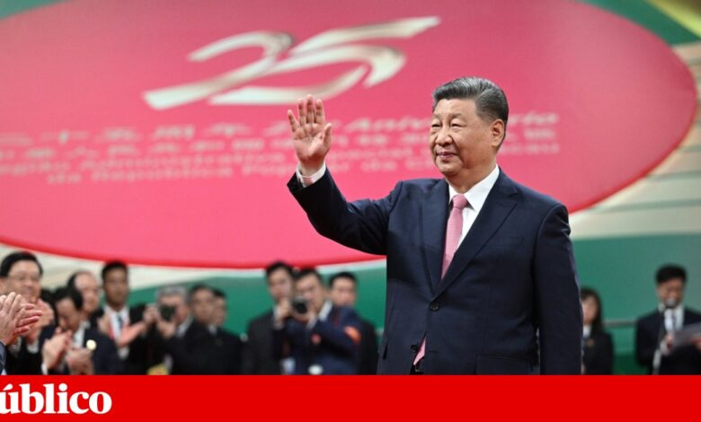 China discute novo plano quinquenal em plena guerra comercial com os EUA