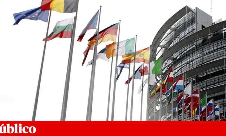 Decisões da justiça europeia podem abrir caminho à proibição da <em>burqa </em>em Portugal