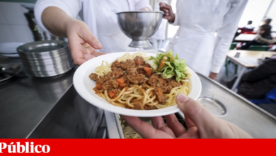 Depois de queda em 2020, portugueses voltaram a comer o dobro do recomendado