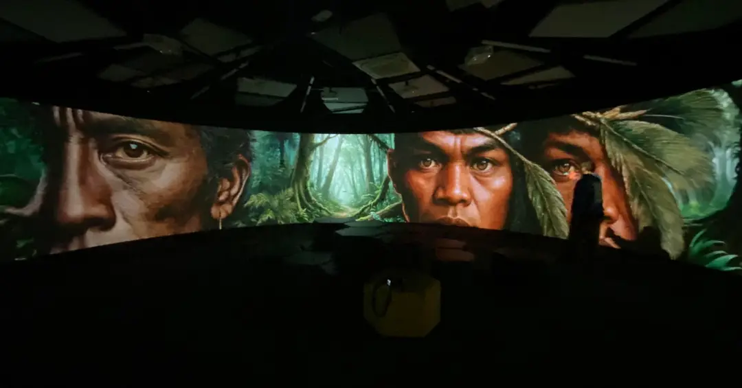 Descendentes do povo Mura lideram exposição imersiva sobre Amazônia