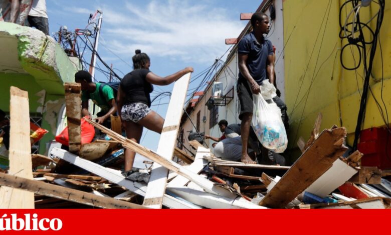 Furacão <em>Melissa</em> provoca 19 mortes na Jamaica
