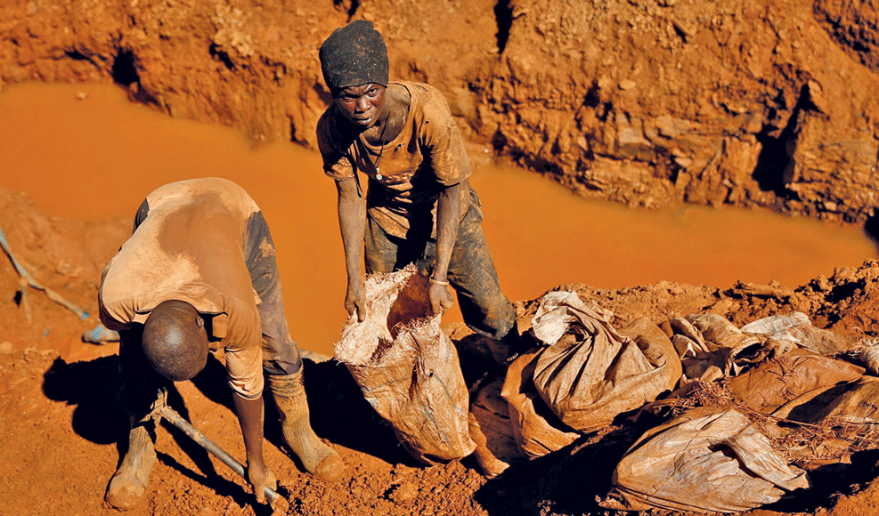 Manica: Governo fiscaliza áreas de exploração de ouro