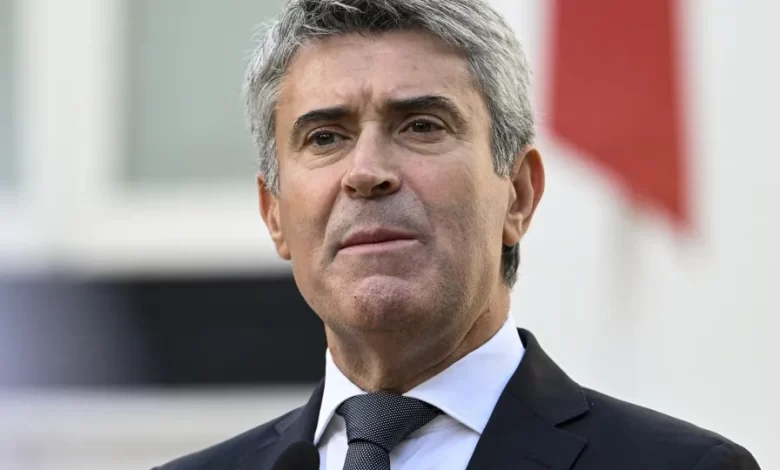 Nacionalidade? Carneiro acusa Governo: "Insensibilidade" e "desumanidade"