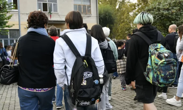 OCDE defende subsídio de custo de vida para estudantes carenciados