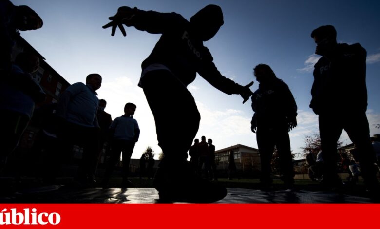 OCDE preocupada com a solidão. Homens e jovens são “os novos grupos de risco”