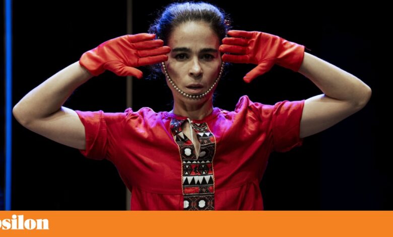 Os auéééu contrariam as “encenações maioritariamente masculinas” de <em>Woyzeck</em>