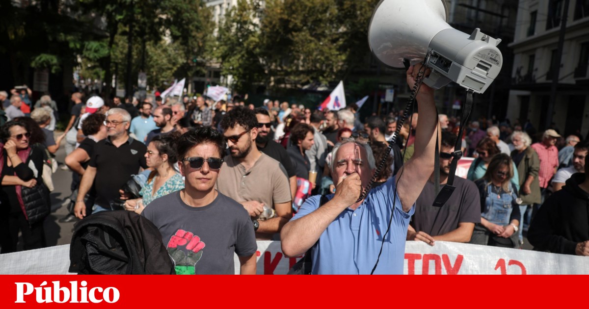 Parlamento grego aprova reforma laboral que contempla 13 horas de trabalho num dia