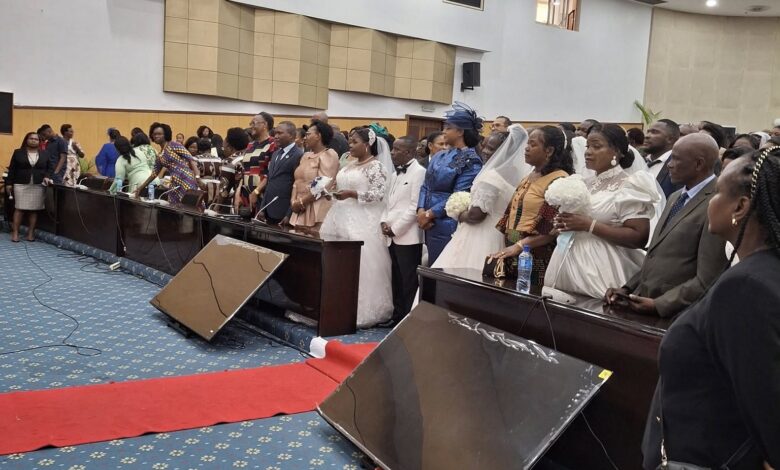 Primeira-dama da República defende expansão  de casamentos colectivos no país