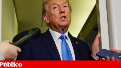 Trump anuncia aumento de 10% nas tarifas sobre o Canadá por causa de anúncio televisivo