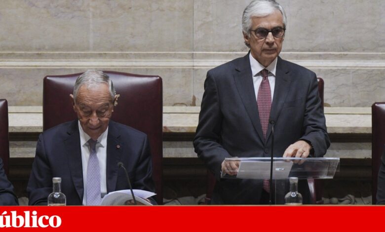 Aguiar-Branco evita entrar em polémica sobre 25 de Novembro após Marcelo apontar “regresso ao passado”