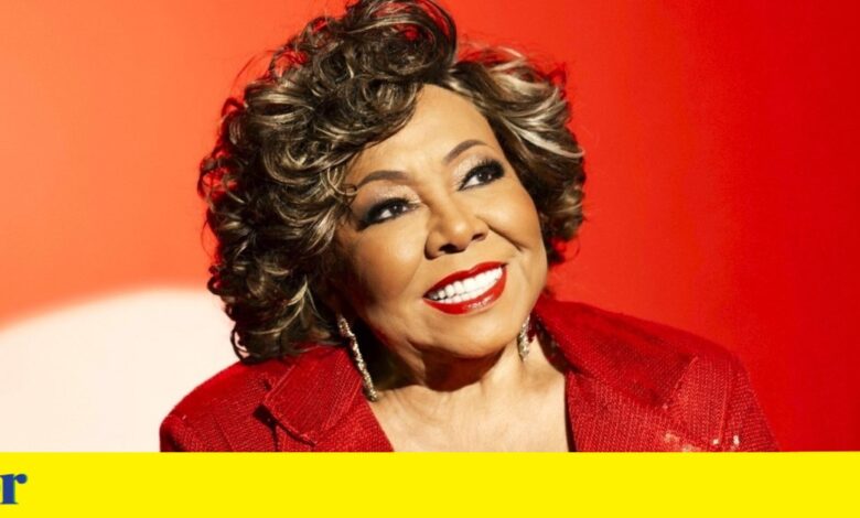 Alcione revisita cinco décadas de música em <em>show</em> no Porto