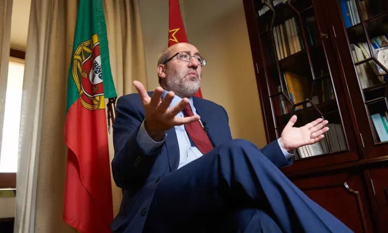 António Filipe diz que comemorações do 25 de Novembro são "contra" 25 de Abril