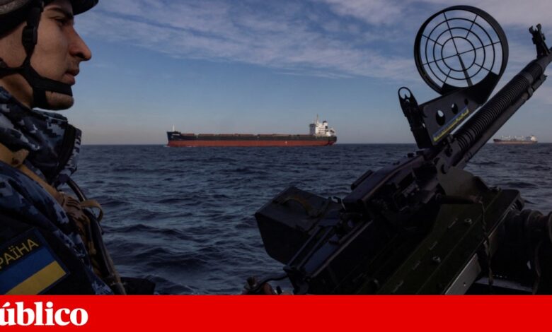 Ataque de <em>drone</em> ucraniano atinge porto petrolífero russo