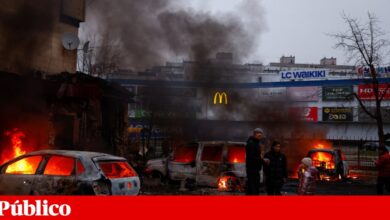 Ataque russo faz três mortos na mesma noite que Ucrânia atinge dois petroleiros no Mar Negro