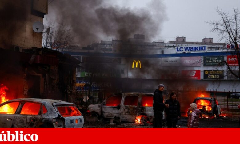 Ataque russo faz três mortos na mesma noite que Ucrânia atinge dois petroleiros no Mar Negro