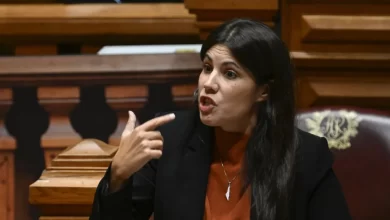 BE questiona MNE sobre navio "suspeito de transportar material militar"para Israel