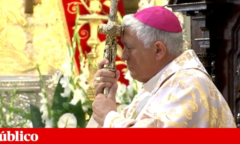 Bispo de Cádis investigado pelo Vaticano por abusos sexuais de um menor