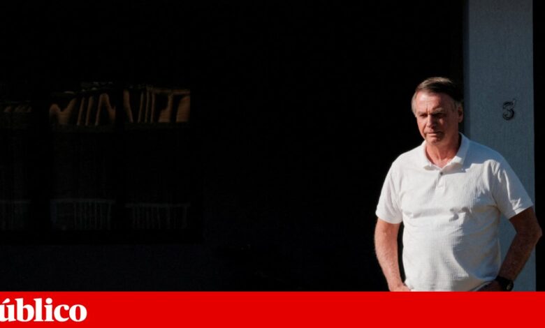 Bolsonaro vai começar a cumprir pena de 27 anos e três meses de prisão