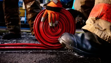 Bombeiros que violaram jovem no Fundão ficam em liberdade