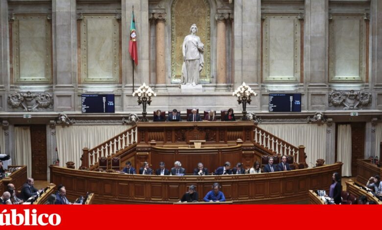 Comboios, PPP e propinas: o terceiro dia de votação na especialidade do OE26