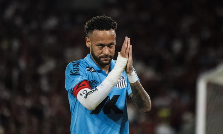Começo do fim? Neymar não joga mais em 2025 devido a lesão no joelho