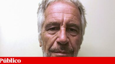 Como era a caixa de entrada do <em>email</em> de Jeffrey Epstein? Este <em>site</em> dá uma ideia