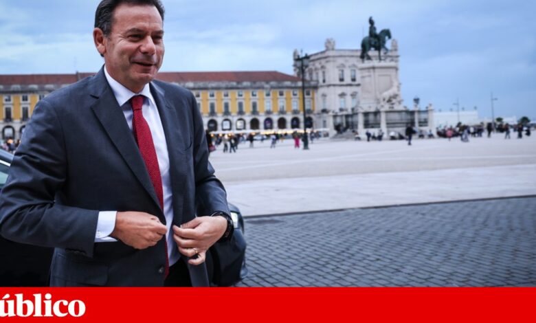 Despacho sobre Spinumviva pode ser “presente de Natal”, Montenegro está “tranquilo”