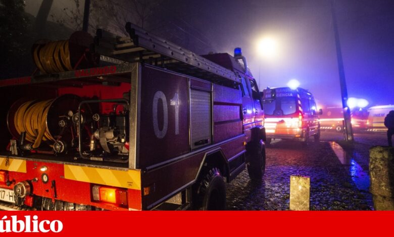 Dois mortos após carro cair à água em Pedrógão Grande