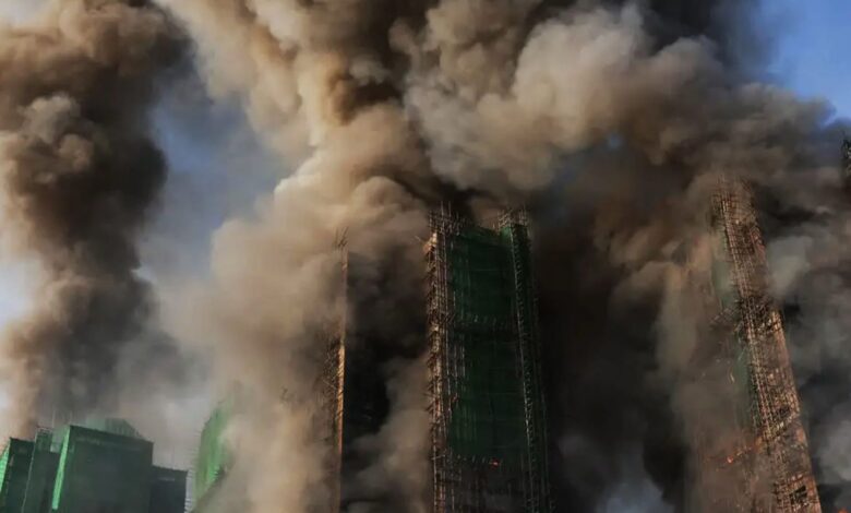 EM HONG KONG: Incêndio no complexo residencial considerado “um dos piores da história”