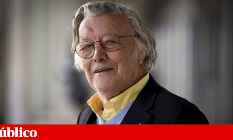 “Esta farsa do 25 de Novembro é das coisas mais inacreditáveis da História de Portugal”