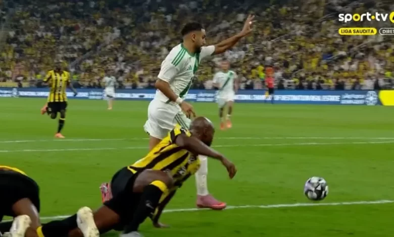 Este azar de Danilo deixou Sérgio Conceição em apuros na Arábia Saudita