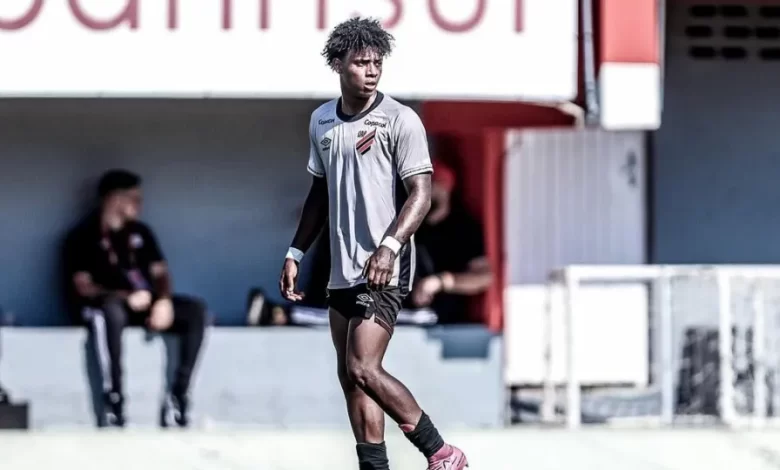 FC Porto e Benfica entram 'em guerra' pela contratação de Bruninho