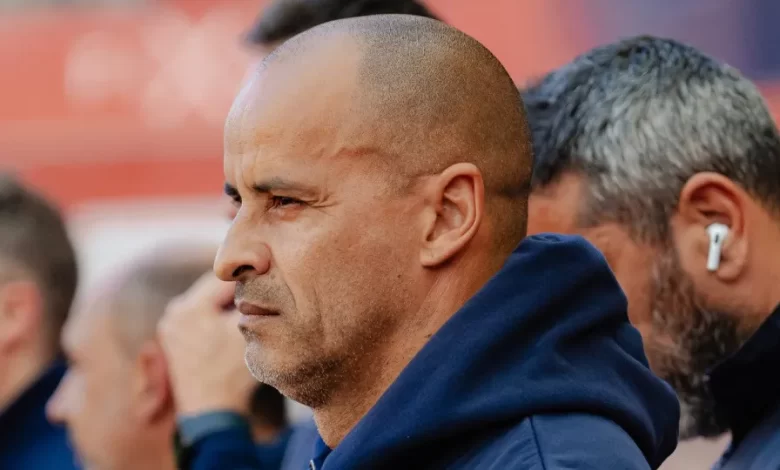Feirense e Farense anulam-se em jogo com ataques apagados