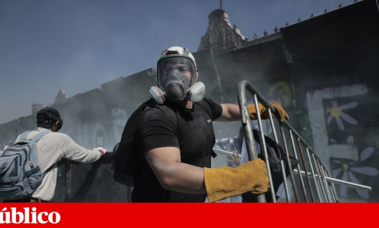 Geração Z: Protestos organizados por jovens fazem 120 feridos na Cidade do México