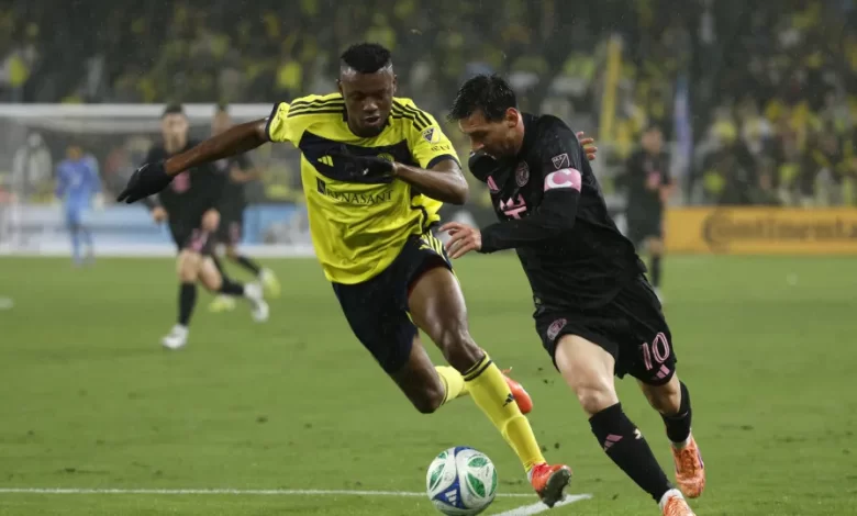 Golaço de Messi não evita derrota do Inter Miami (e anima playoffs)