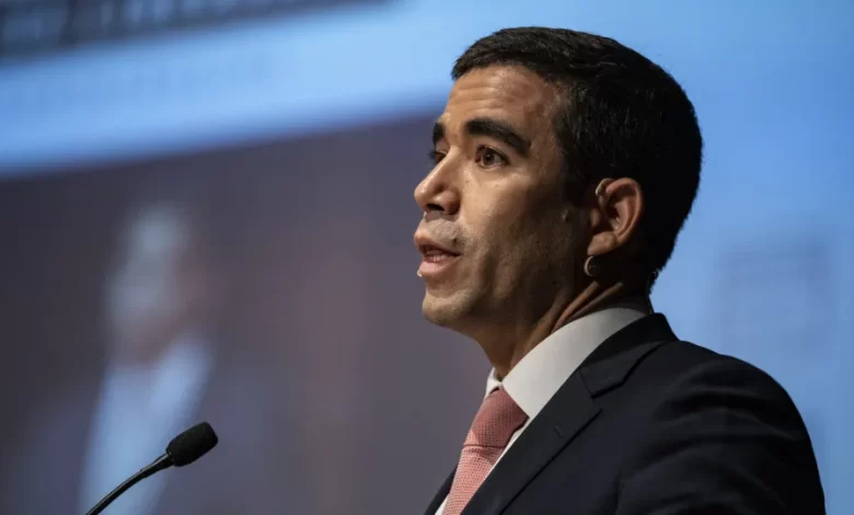 Governo admite 'residência' para estudantes que fugiram da Ucrânia