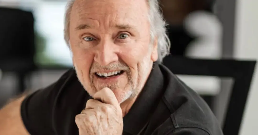 Hans Donner, ex-mago do design da Globo, analisa vinhetas de novelas hoje