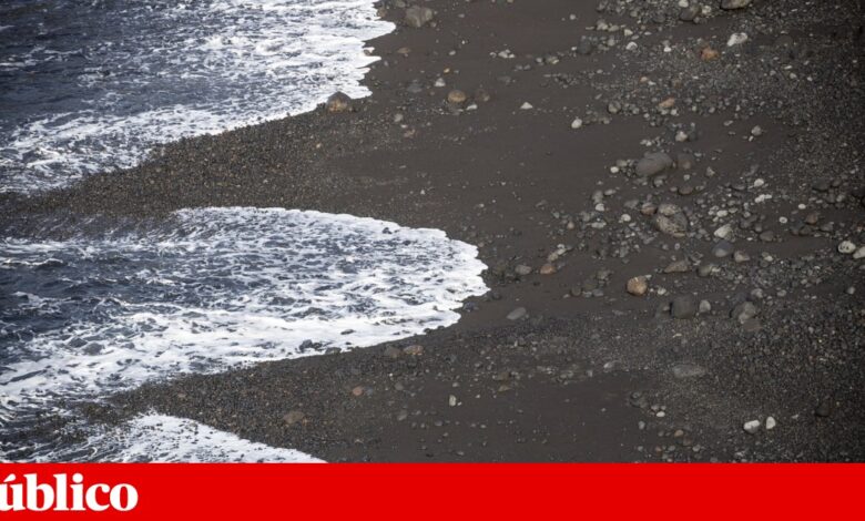 Homem de 62 anos morre afogado numa praia na Costa da Caparica