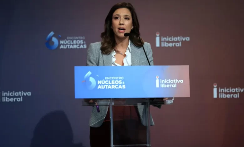 IL promove debate potestativo no parlamento no dia da greve geral