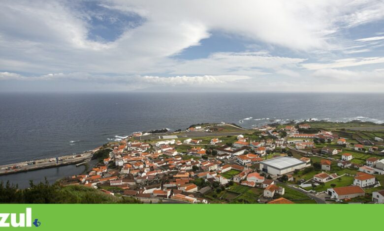 Ilha do Corvo recebe 600 <em>kits</em> de sacos reutilizáveis para combater o plástico