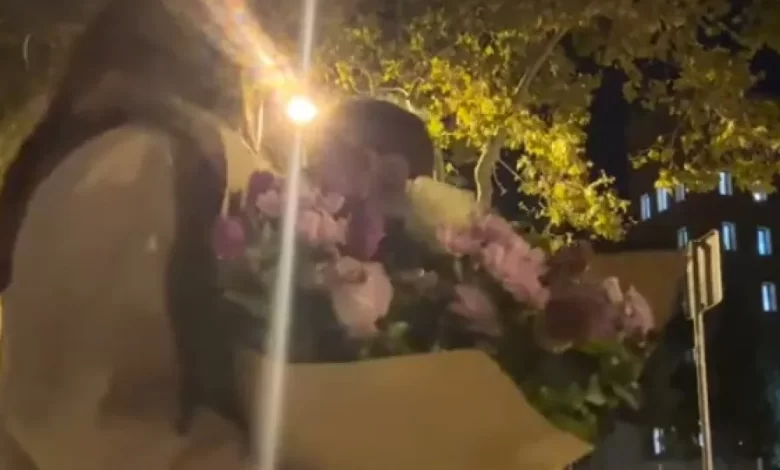 Inacreditável. Messi 'invade' encontro e momento já se tornou viral