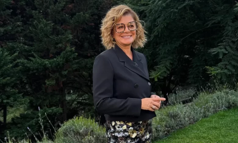 Jantar de Natal? O look magnífico de Júlia Pinheiro que custa 1040 euros