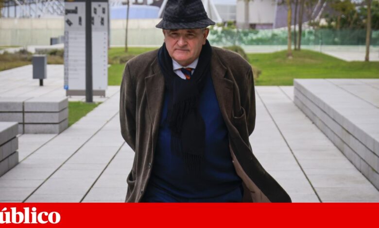 Julgamento de Ventura sobre cartazes remarcado para 16 de Dezembro