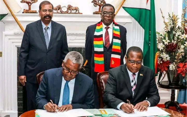 Magnata nigeriano assina contracto para construção de 2 000 quilómetros de oleoduto para Zimbábwe