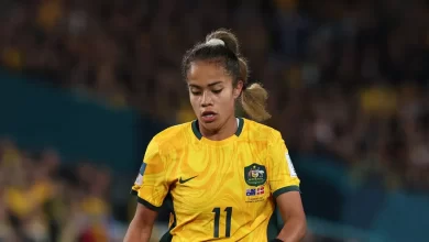 Mary Fowler recorda abuso racial no Montpellier, que ameaça com a justiça