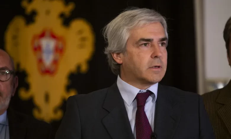 Melo desmente que 'helis' do INEM sejam inadequados: "Excelente escolha"