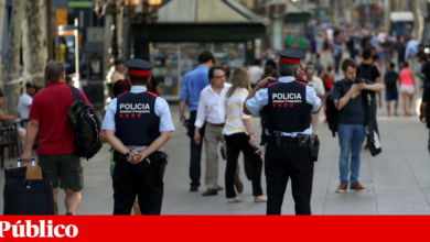 Menor espanhola foi vendida por cinco mil euros e <em>whisky</em>. Pais foram detidos